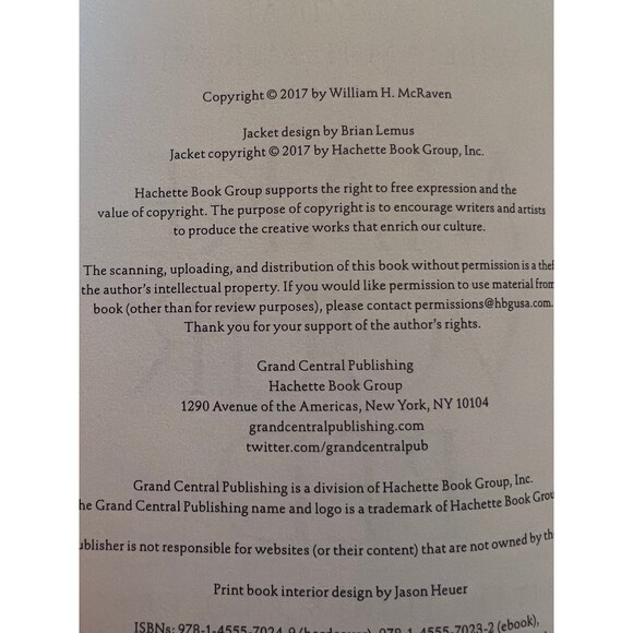 Make Your Bed Book Hardcover by Admiral William H. Mc Raven Inspirational Wisdom - Picture 4 of 5